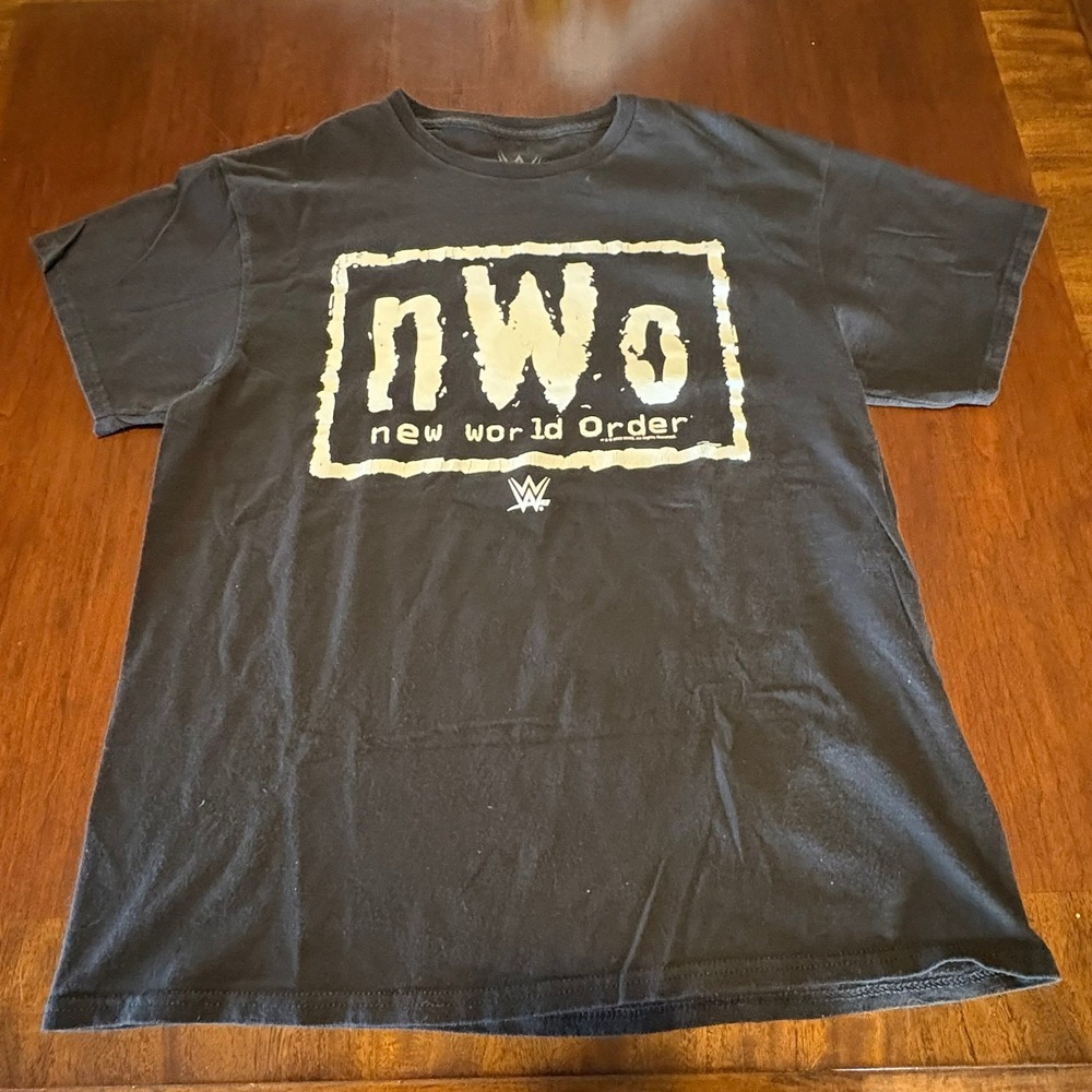 WWE NWO‎ New World Order Shirt Large Black Wrestling Graphic Tee
